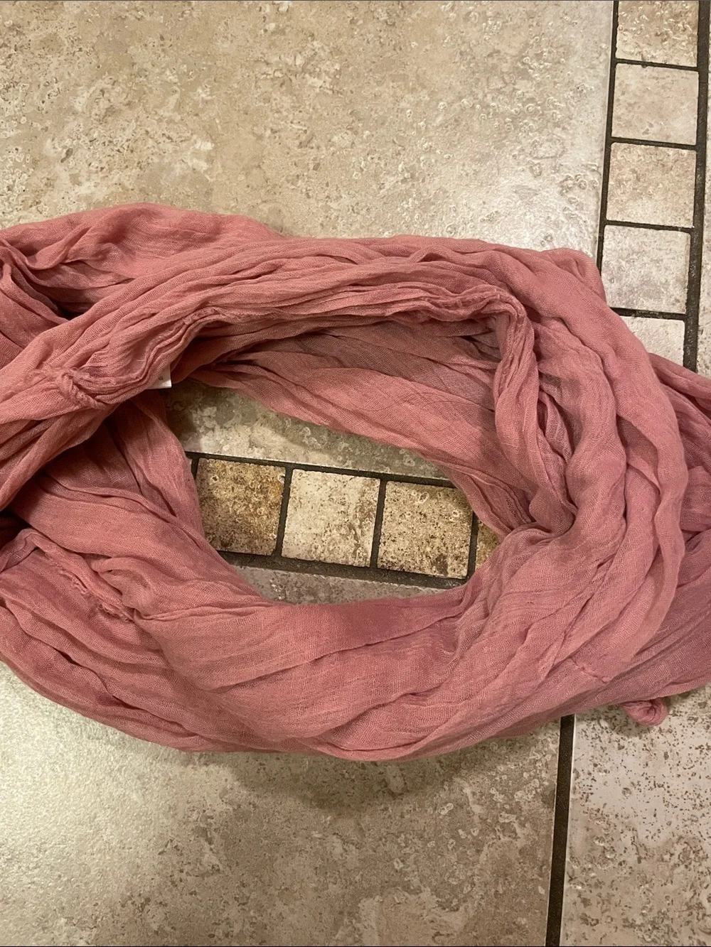GUC y2k scarf bundle of 4